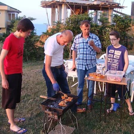 Titanik Guest house