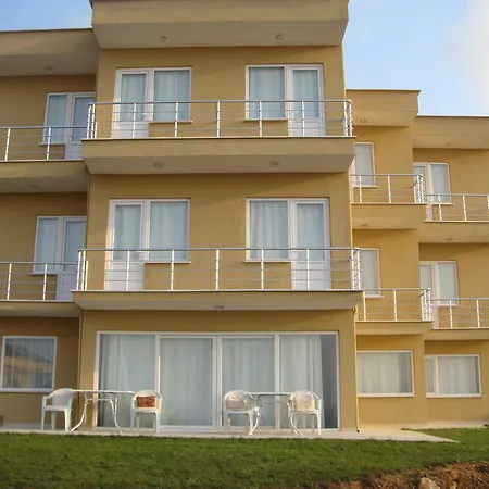 Guest house Titanik Sile