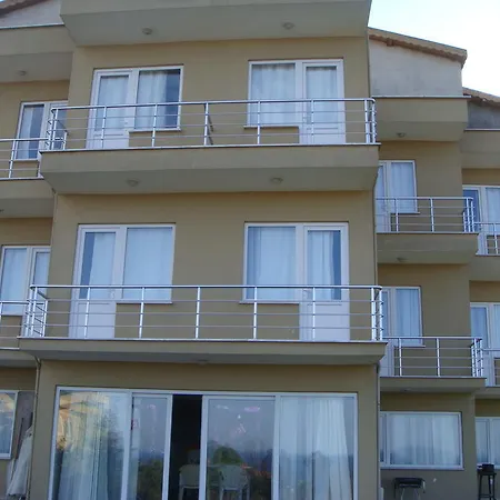 Guest house Titanik Sile
