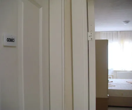 Titanik Guest house